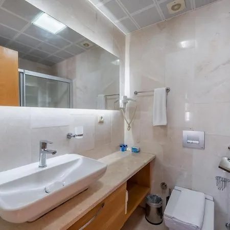 Majeste Bodrum Otel 4*