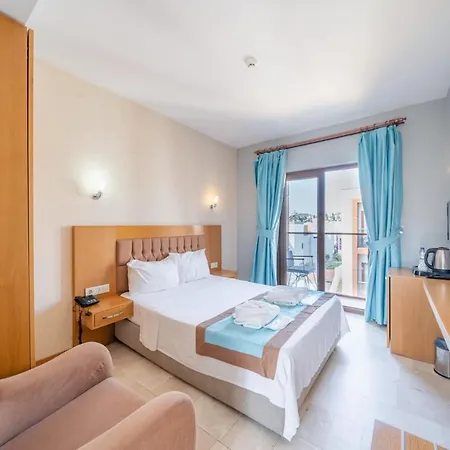 ホテル Majeste Bodrum 4*