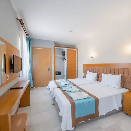 호텔 Majeste Bodrum 4*