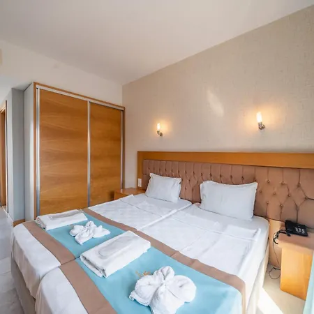 酒店 Majeste Bodrum